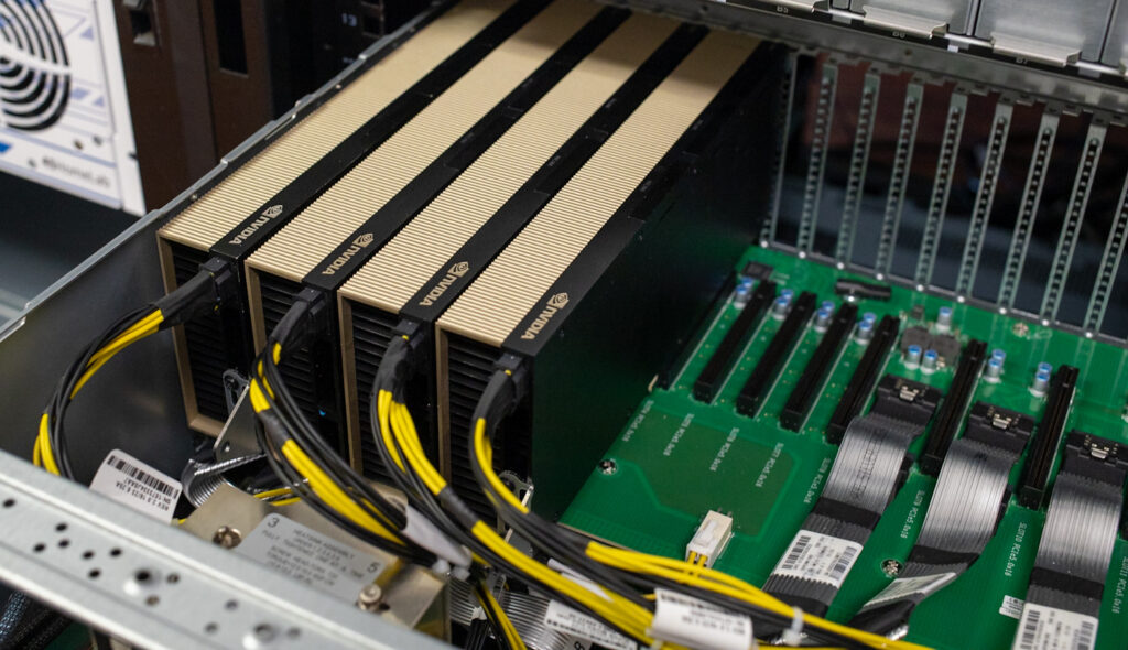 Supermicro 4U AMD EPYC GPU Servers Offer AI Flexibility (AS-4125GS-TNRT)